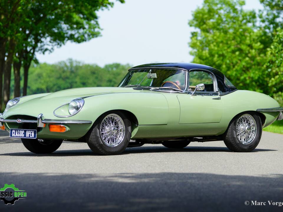 Image 45/60 de Jaguar E-Type (1969)