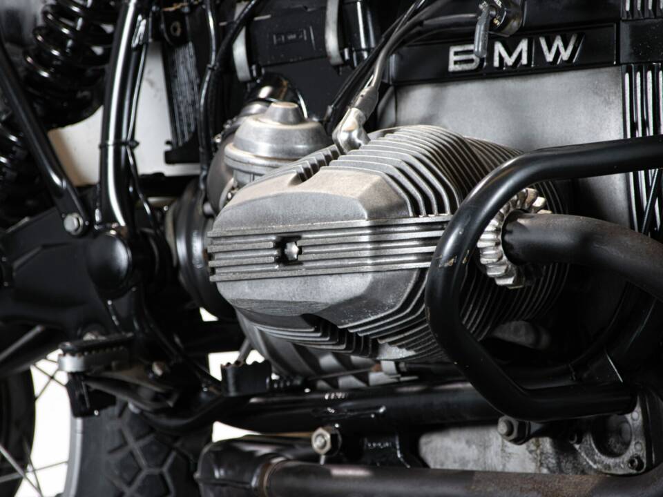 Bild 30/50 von BMW DUMMY (1986)