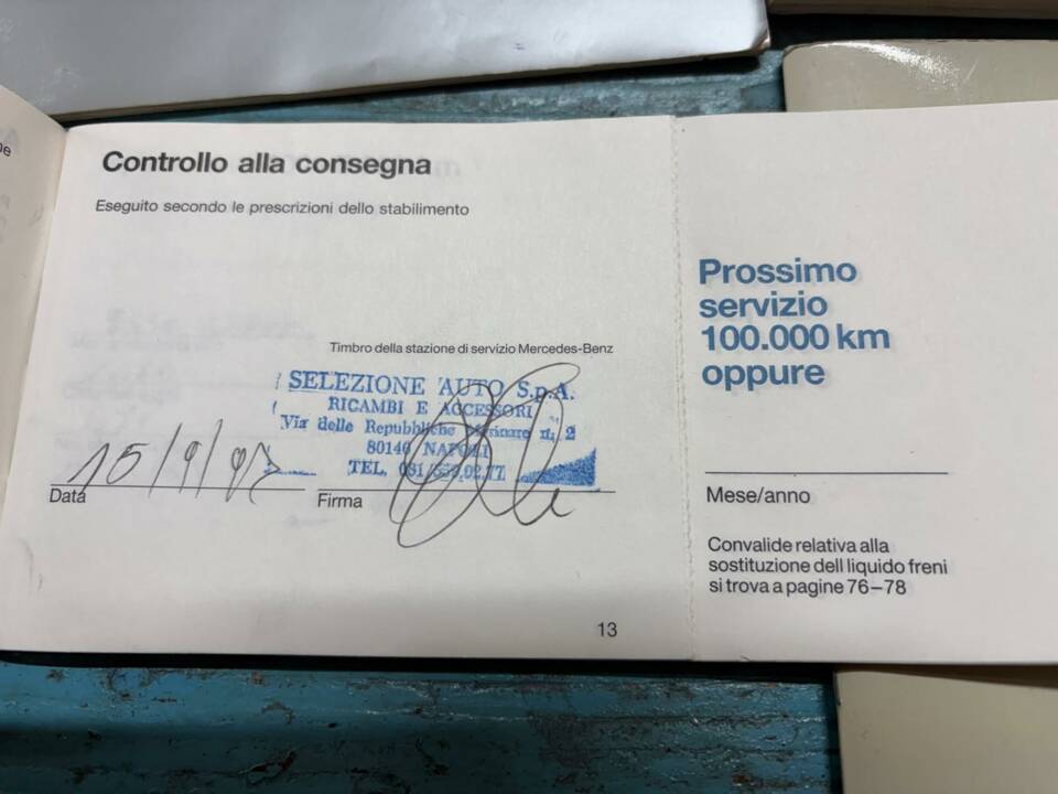 Image 39/50 of Mercedes-Benz E 200 (1993)