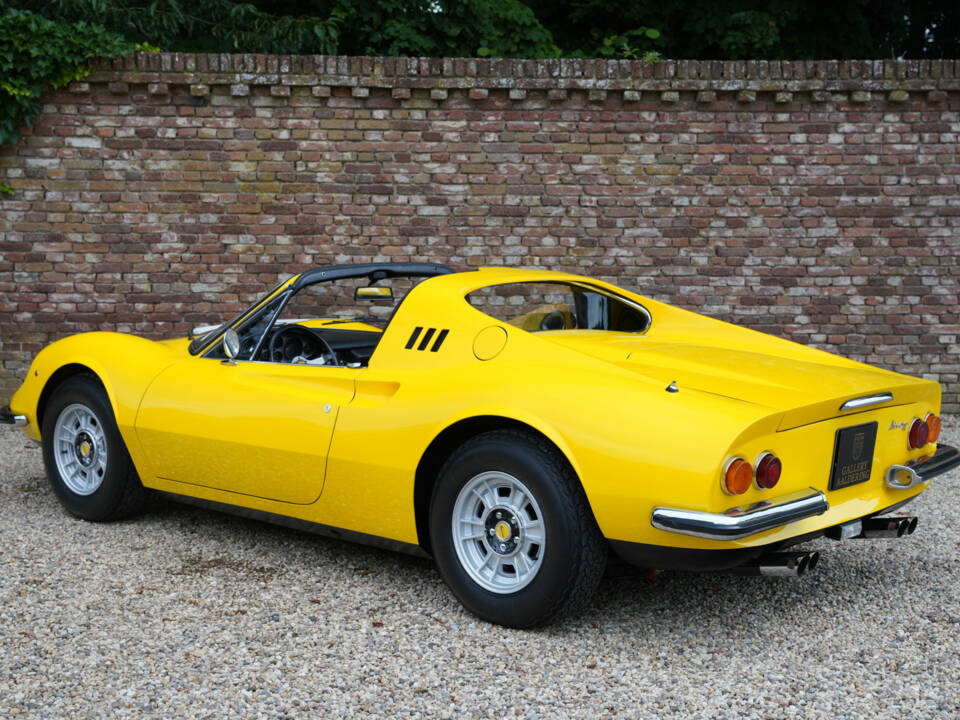 Bild 46/50 von Ferrari Dino 246 GTS (1973)