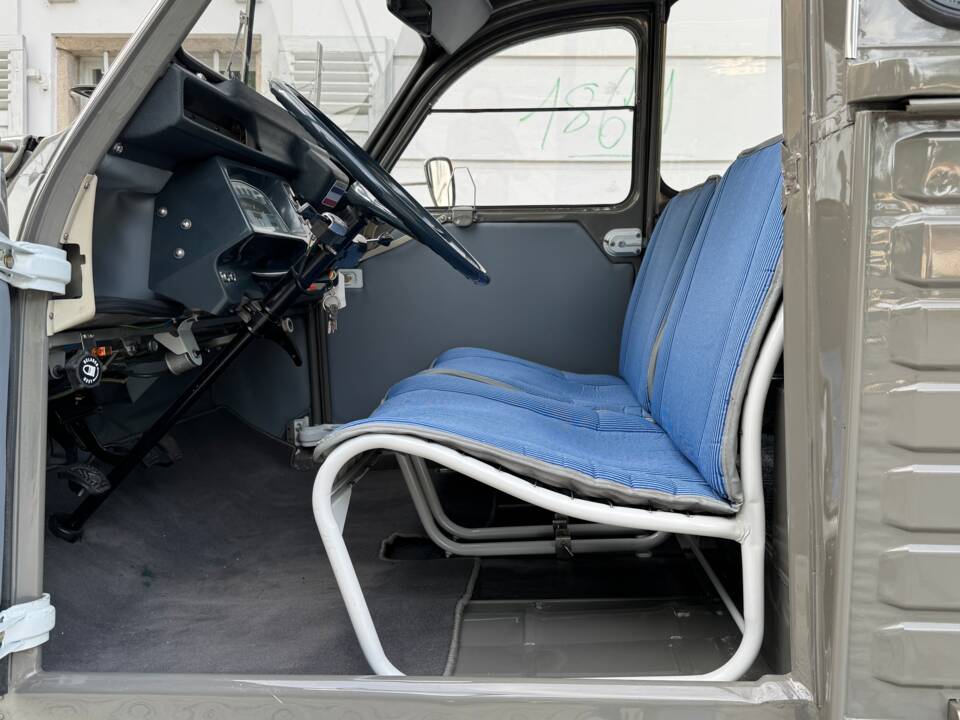 Bild 16/30 von Citroën AK 400 (1973)