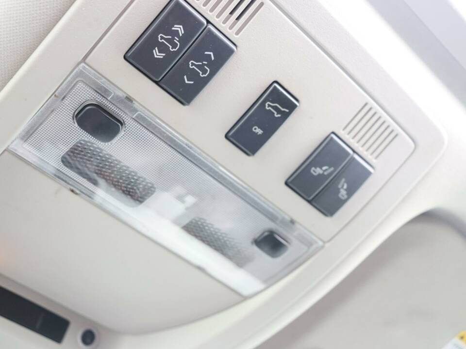 Bild 20/50 von Cadillac Escalade (2009)