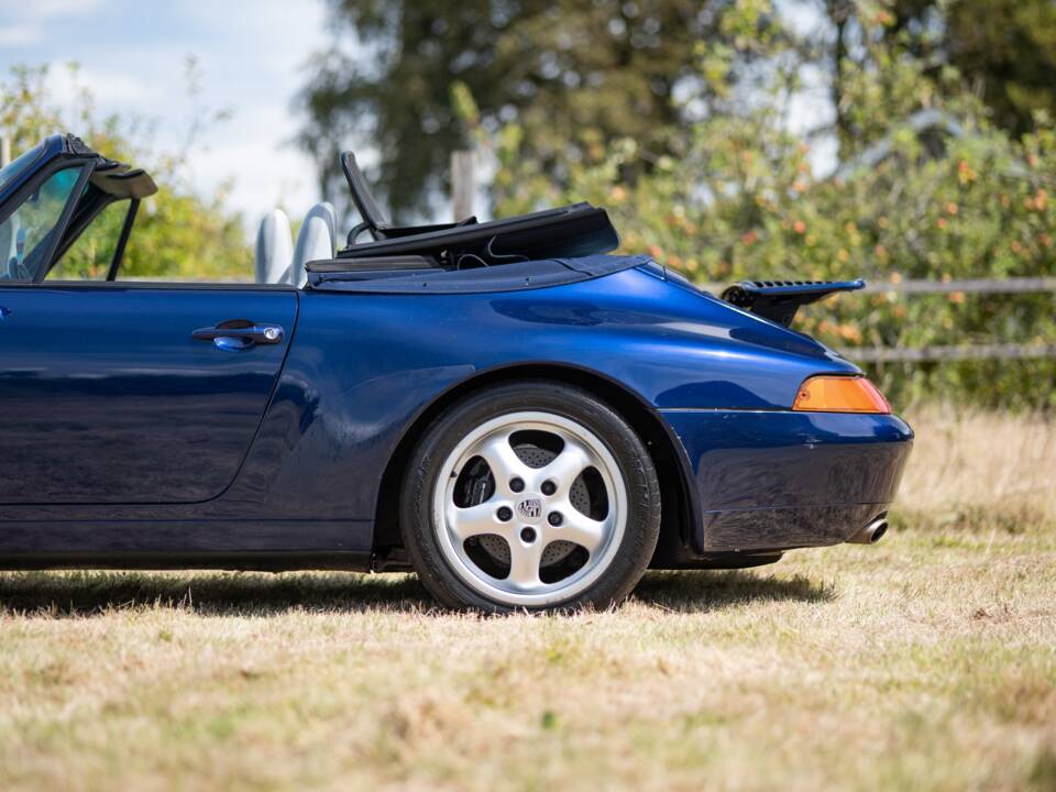 Afbeelding 35/50 van Porsche 911 Carrera (1995)
