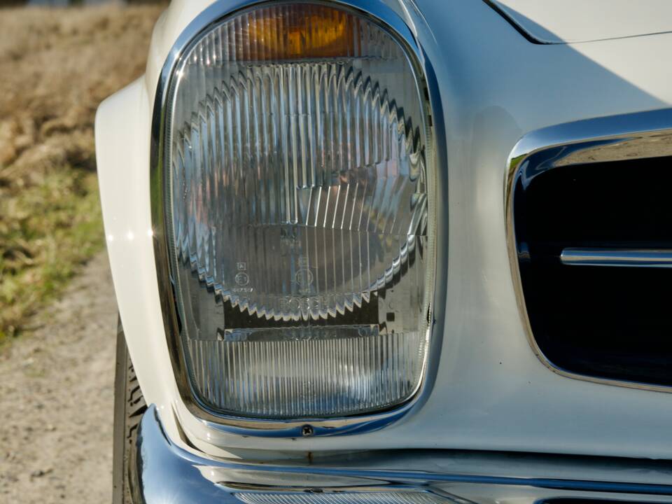 Image 3/20 of Mercedes-Benz 230 SL (1964)