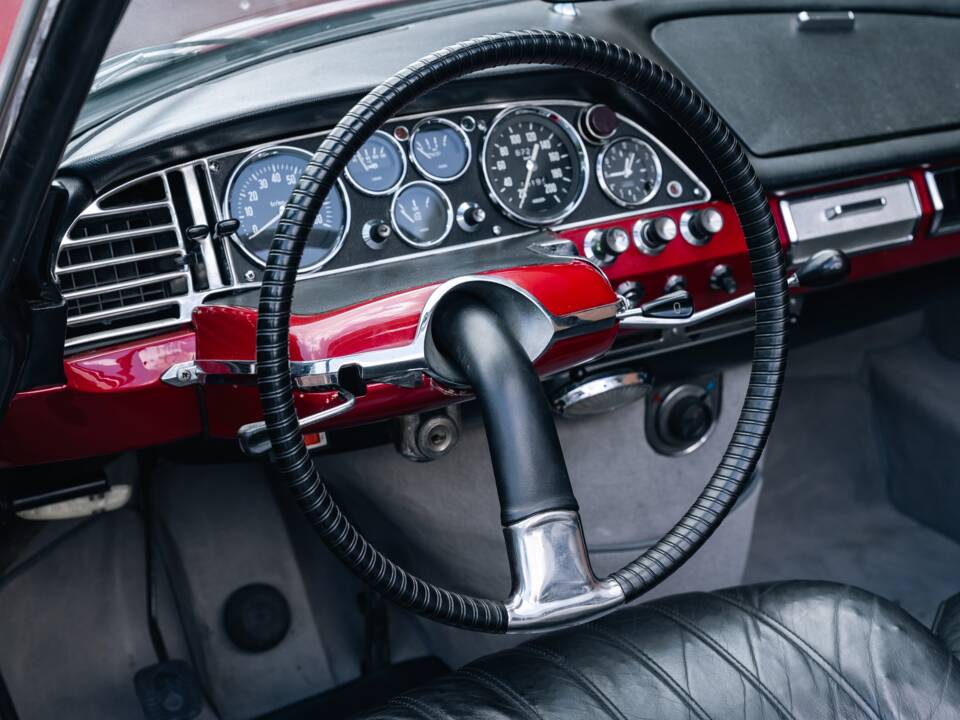 Image 15/50 de Citroën DS 21 (1969)