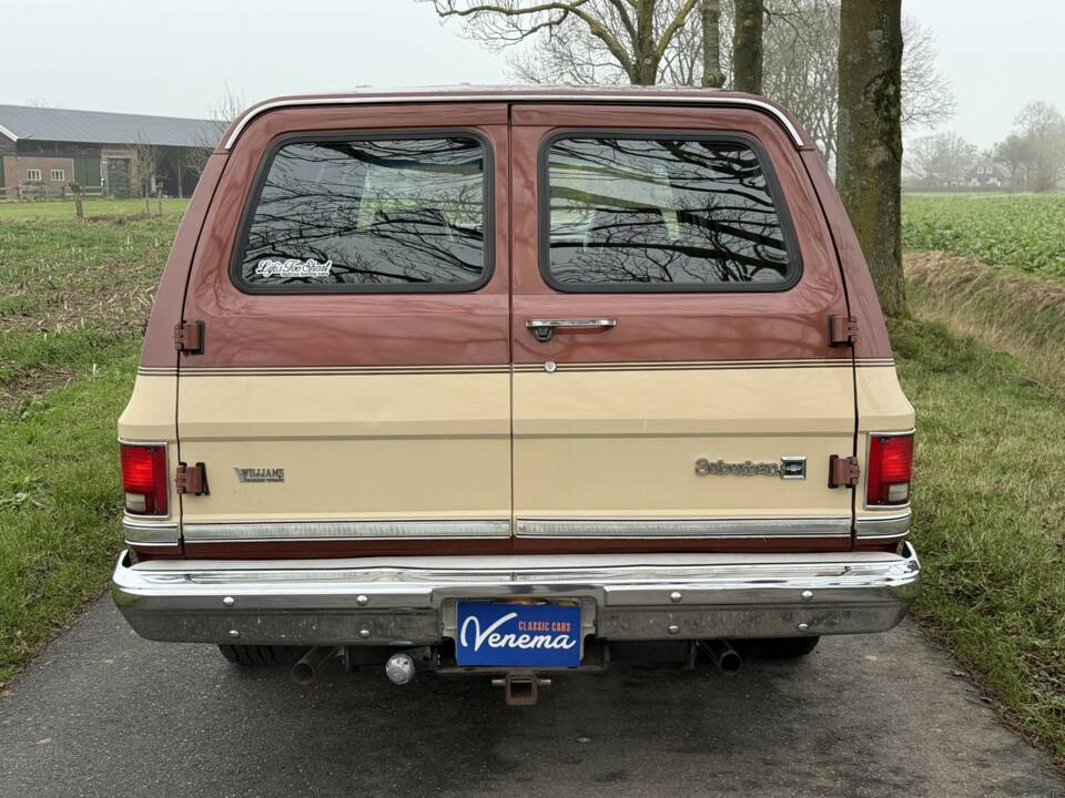 Bild 5/15 von Chevrolet Suburban (1986)