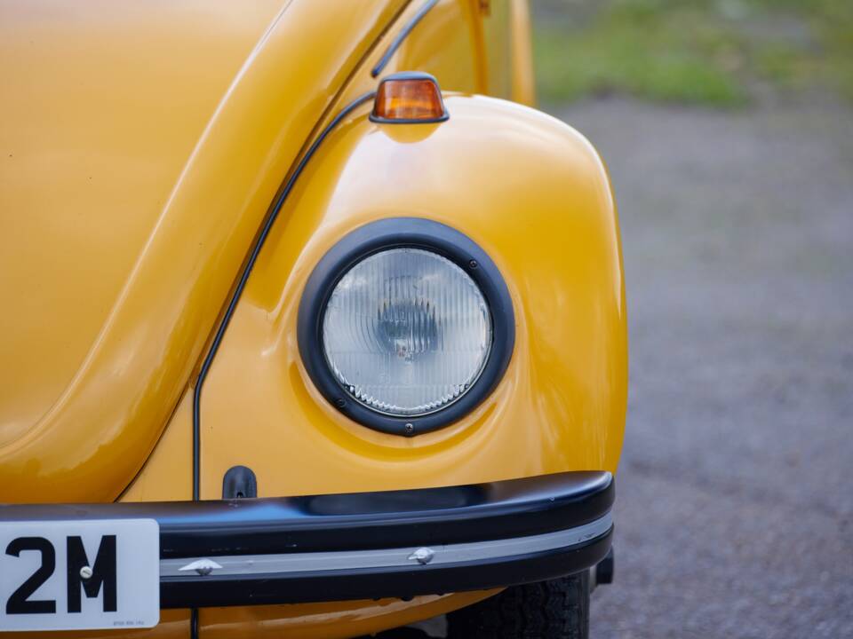 Image 9/45 of Volkswagen Käfer 1200 Jeans (1974)