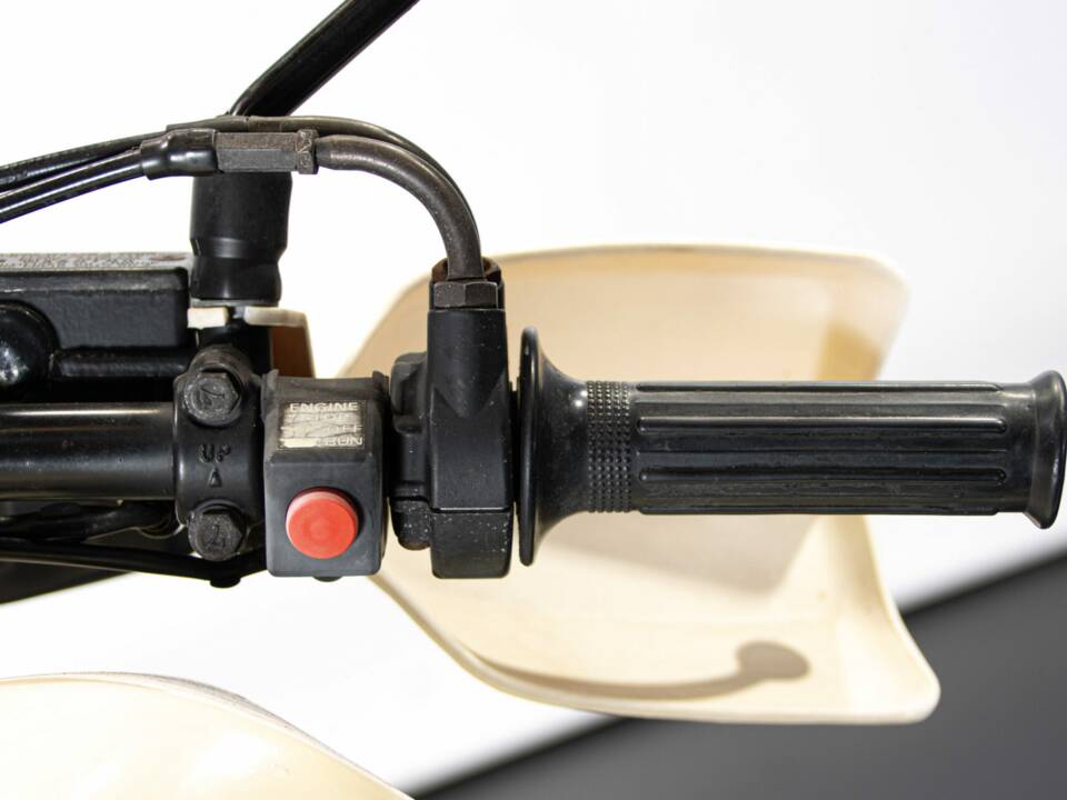 Image 48/50 of Suzuki DR 600 S (1986)