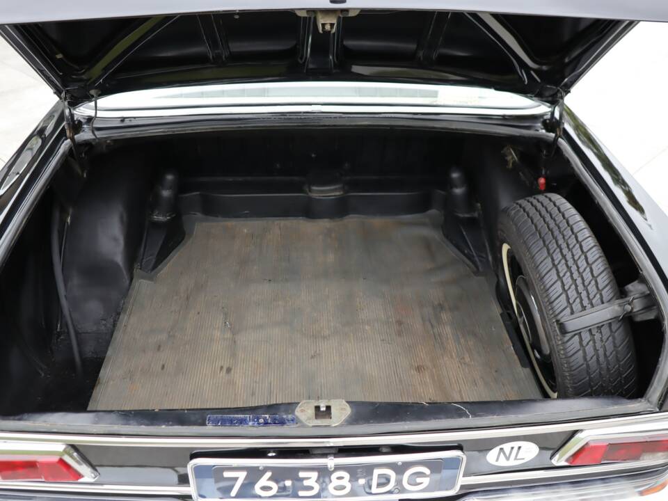 Afbeelding 42/50 van Mercedes-Benz 230 S (1967)