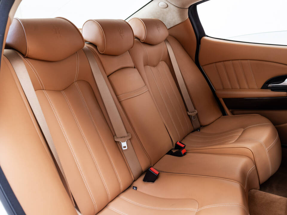 Image 26/39 de Maserati Quattroporte S 4.7 (2009)