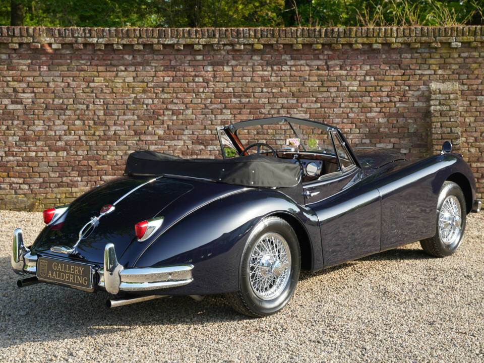 Immagine 25/50 di Jaguar XK 140 DHC (1954)