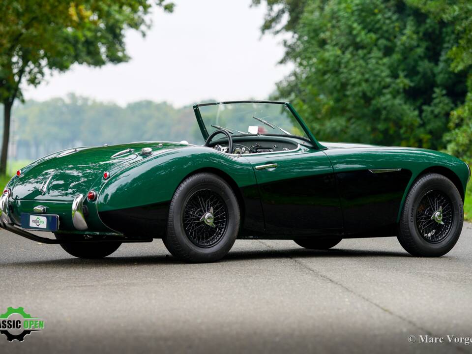 Image 51/59 of Austin-Healey 100&#x2F;6 (BN6) (1958)