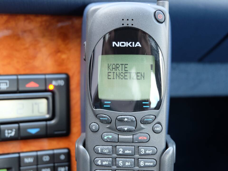 Image 43/70 de Mercedes-Benz CL 500 (1997)