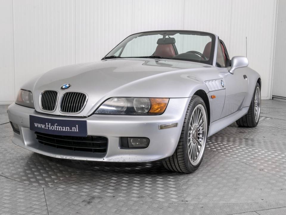 Image 31/48 de BMW Z3 2.8 (1998)