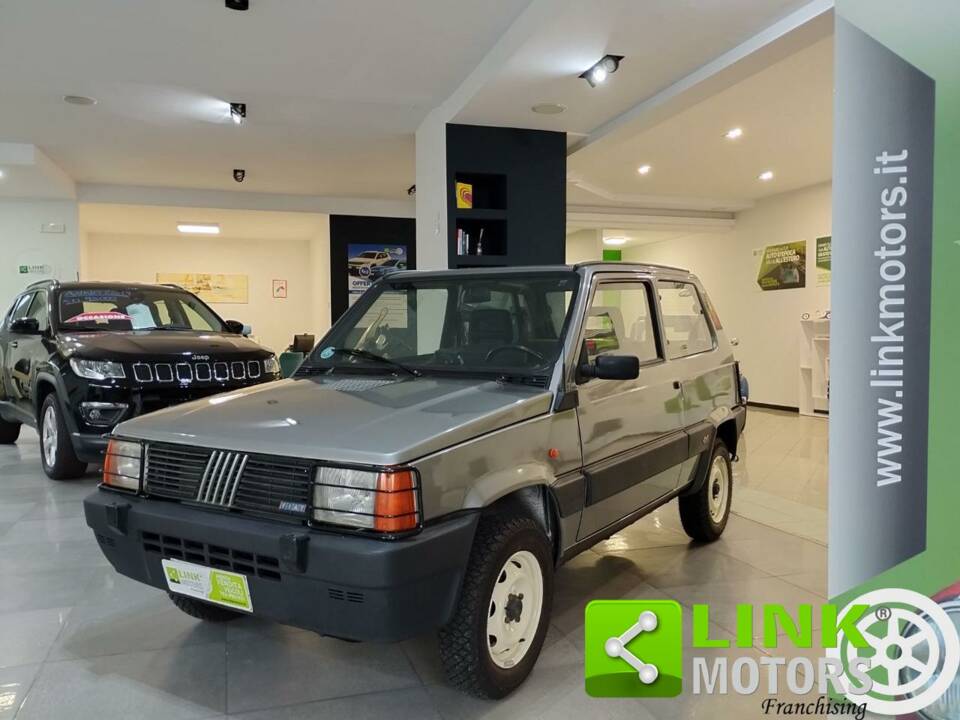 Image 1/10 de FIAT Panda 4x4 1,0 (1988)