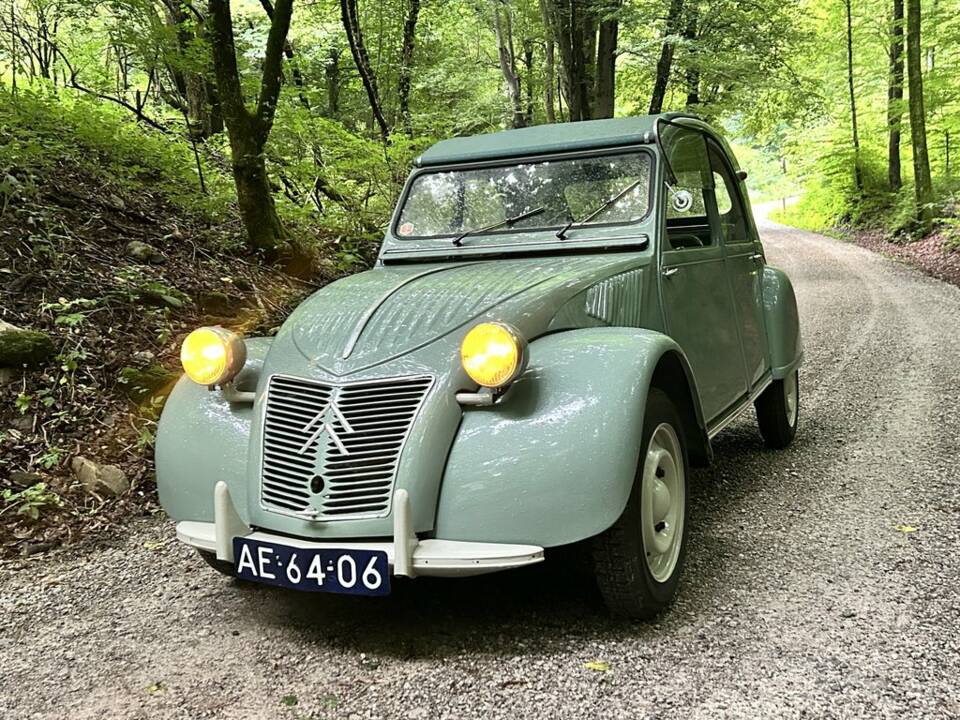 Bild 4/8 von Citroën 2 CV (1962)