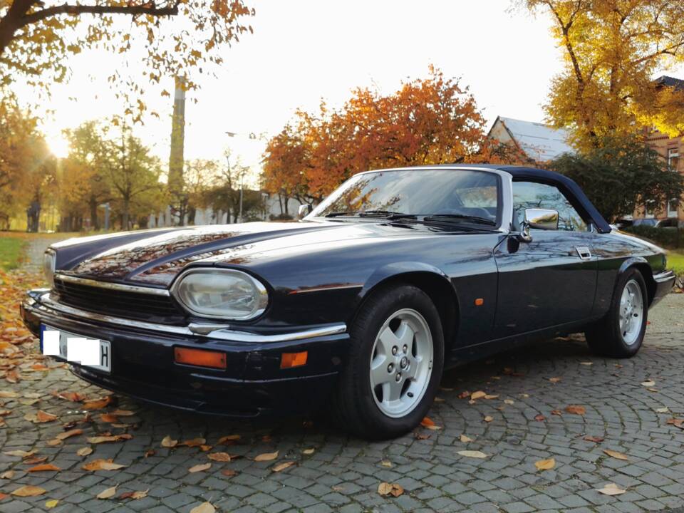 Imagen 1/13 de Jaguar XJS 6.0 (1994)