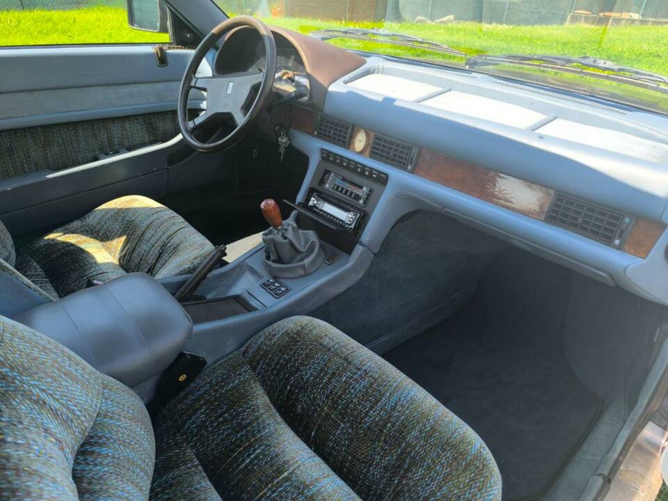 Image 6/22 of Maserati 422 (1991)