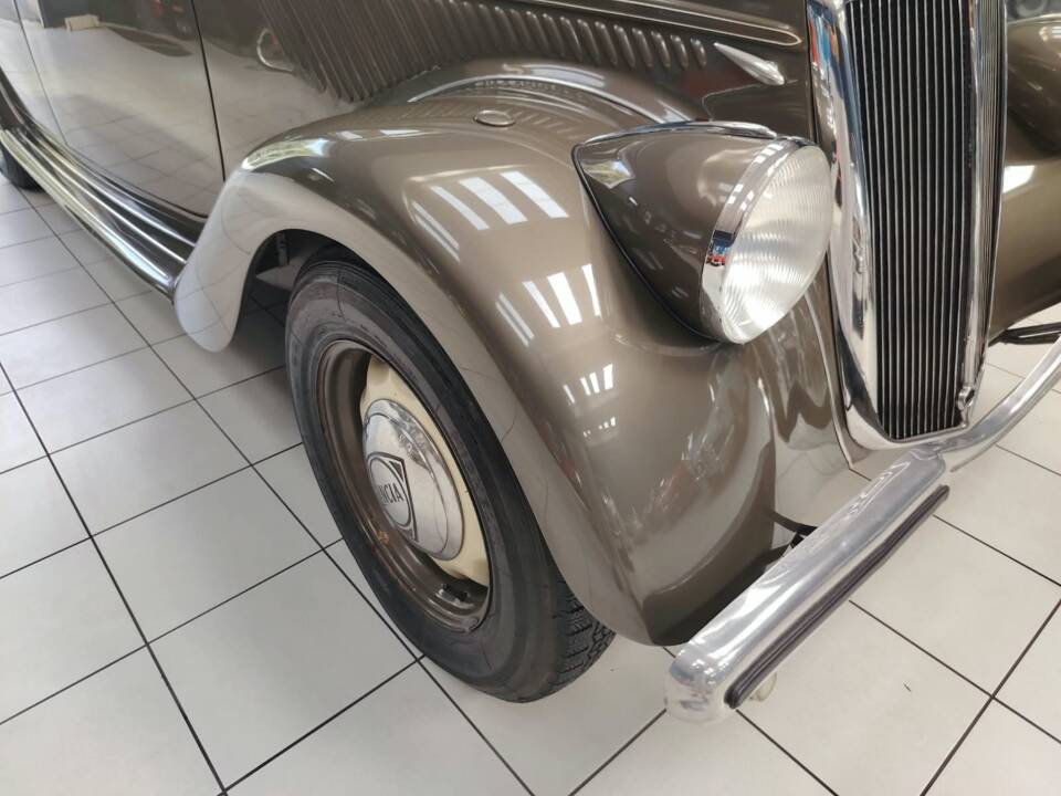 Image 15/77 de Lancia Aprilia (1949)
