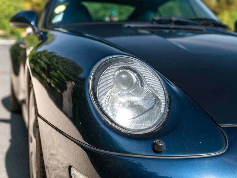 Bild 22/50 von Porsche 911 Turbo (1995)