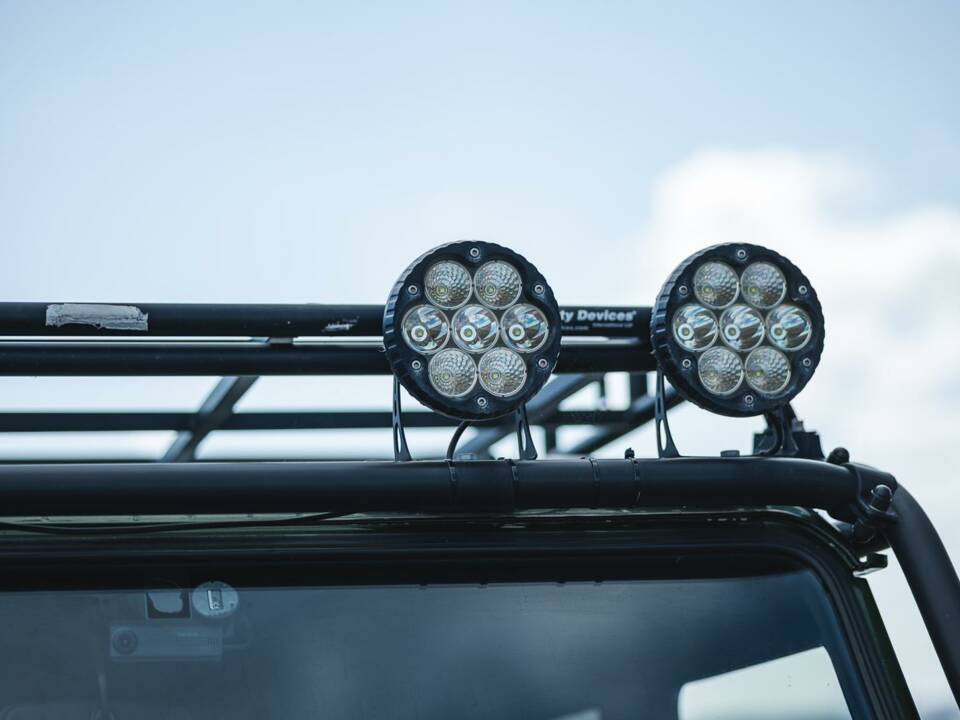Image 29/31 de Land Rover Defender 110 (2005)