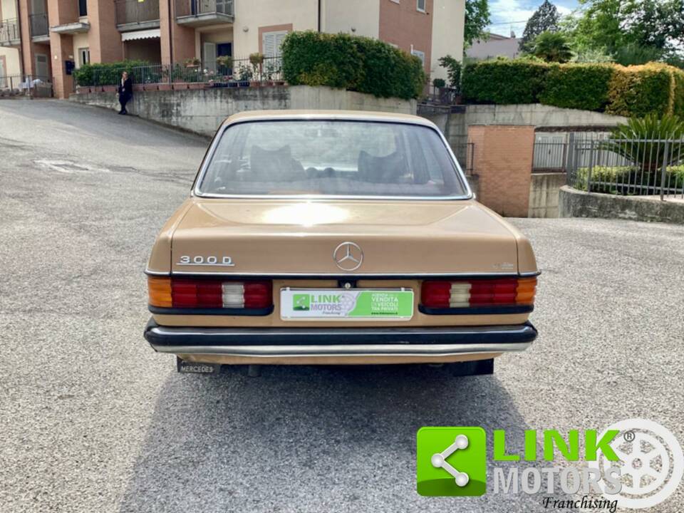 Image 6/10 of Mercedes-Benz 300 D (1978)