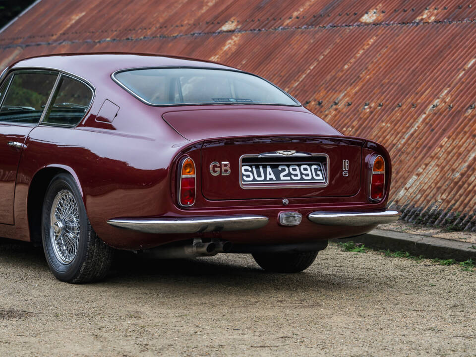 Bild 9/30 von Aston Martin DB 6 Vantage (1969)