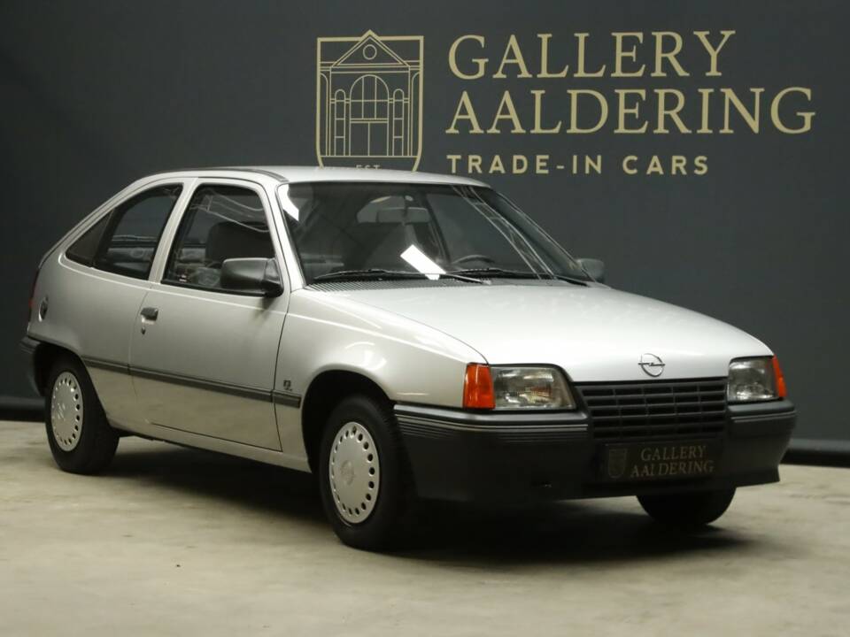 Afbeelding 34/50 van Opel Kadett 2,0i GSi (1988)
