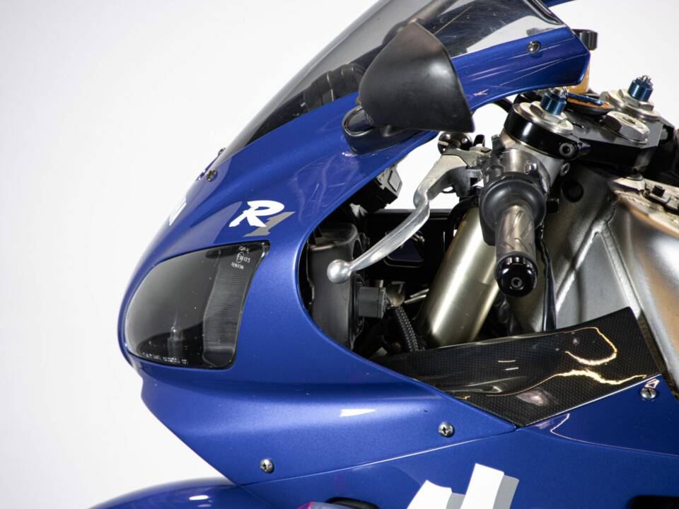Immagine 16/50 di Yamaha YZF 1000 R1 (1998)