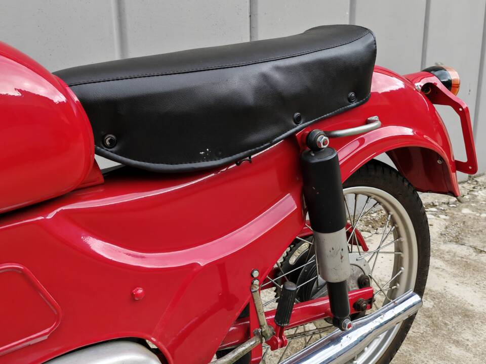 Immagine 10/11 di Moto Guzzi Zigolo Lusso (1956)