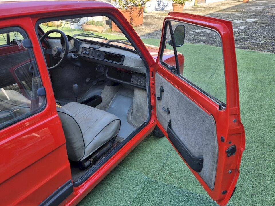 Afbeelding 26/37 van FIAT 126 bambino (1981)