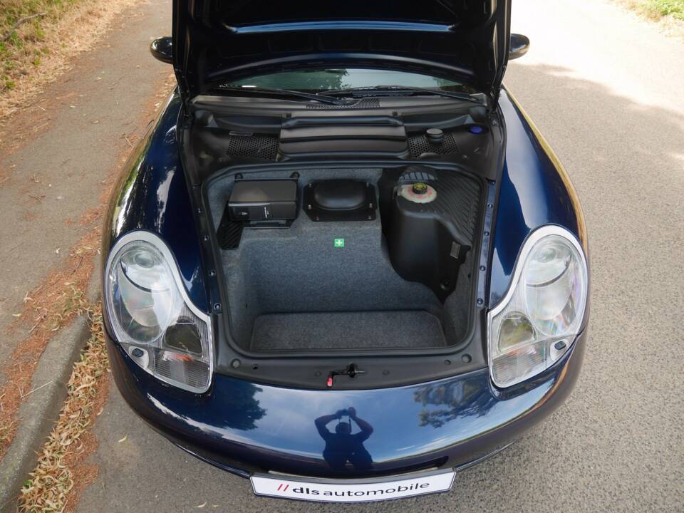 Bild 43/46 von Porsche 911 Carrera 4S (1900)