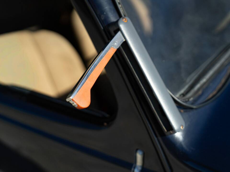 Image 16/50 de FIAT 500 B Topolino (1948)