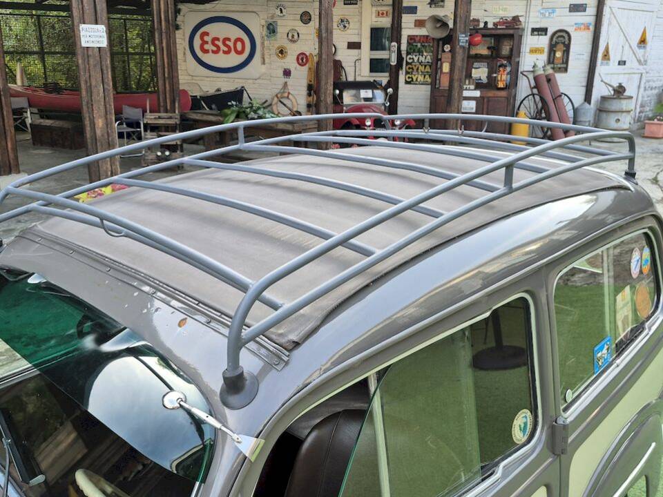 Image 17/42 of FIAT 500 C Belvedere (1953)