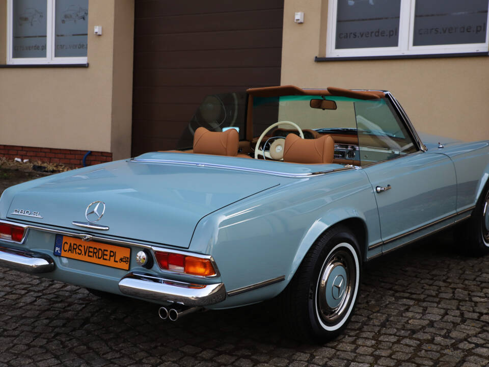 Afbeelding 8/40 van Mercedes-Benz 280 SL (1970)