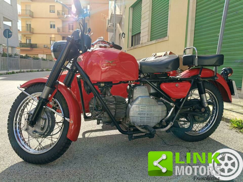 Imagen 7/10 de Moto Guzzi DUMMY (1971)