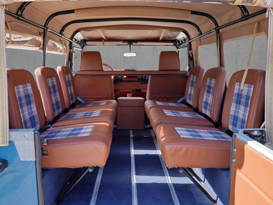 Imagen 23/33 de Land Rover Defender 110 (1994)