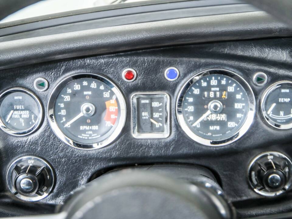 Bild 19/50 von MG MGB (1975)