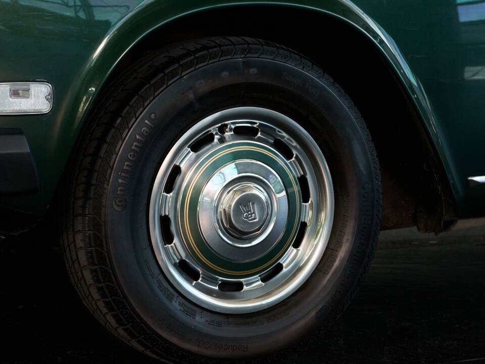 Imagen 7/50 de Rolls-Royce Silver Shadow II (1977)