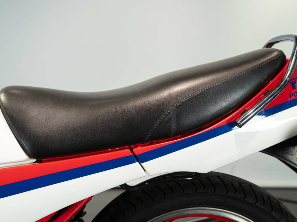 Image 29/41 de Yamaha DUMMY (1985)