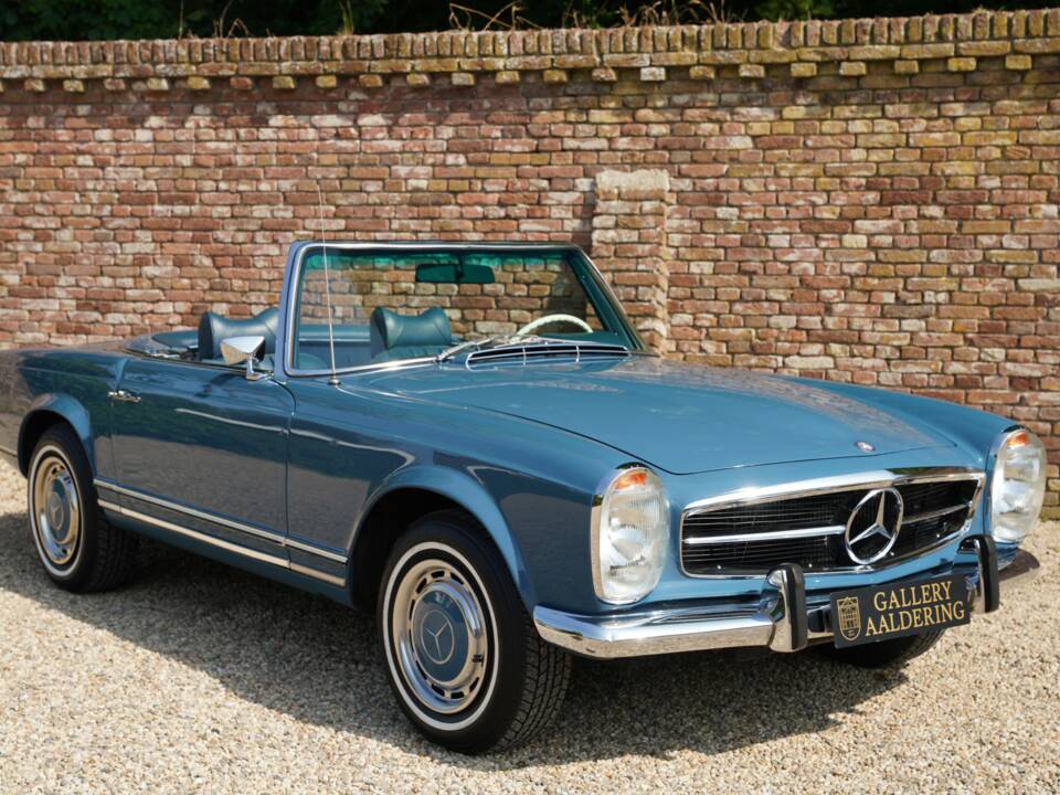 Imagen 33/50 de Mercedes-Benz 280 SL (1968)