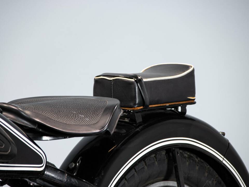 Image 45/50 of BMW R 51 (1954)