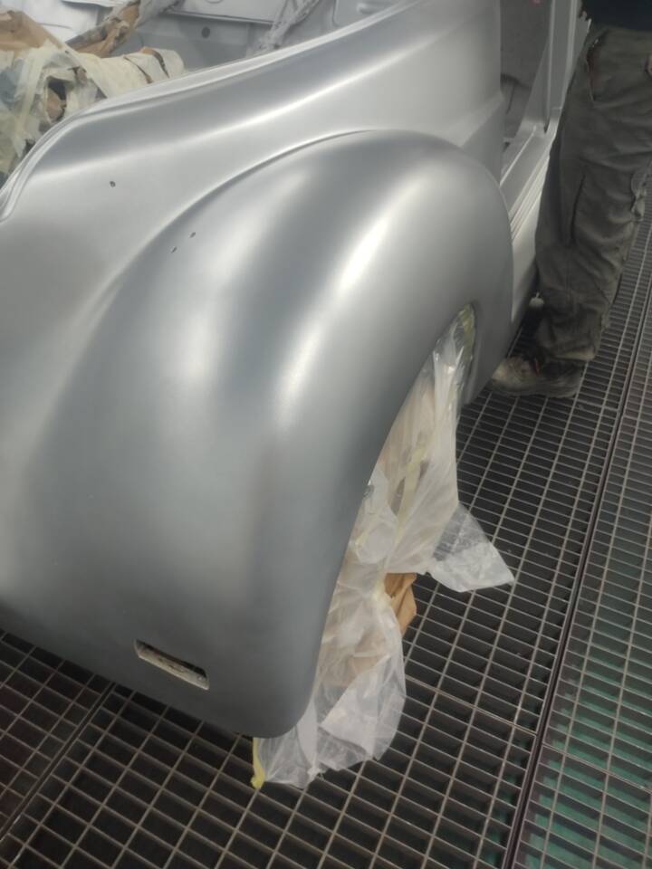 Image 43/91 of Renault R 4 F6 (1988)