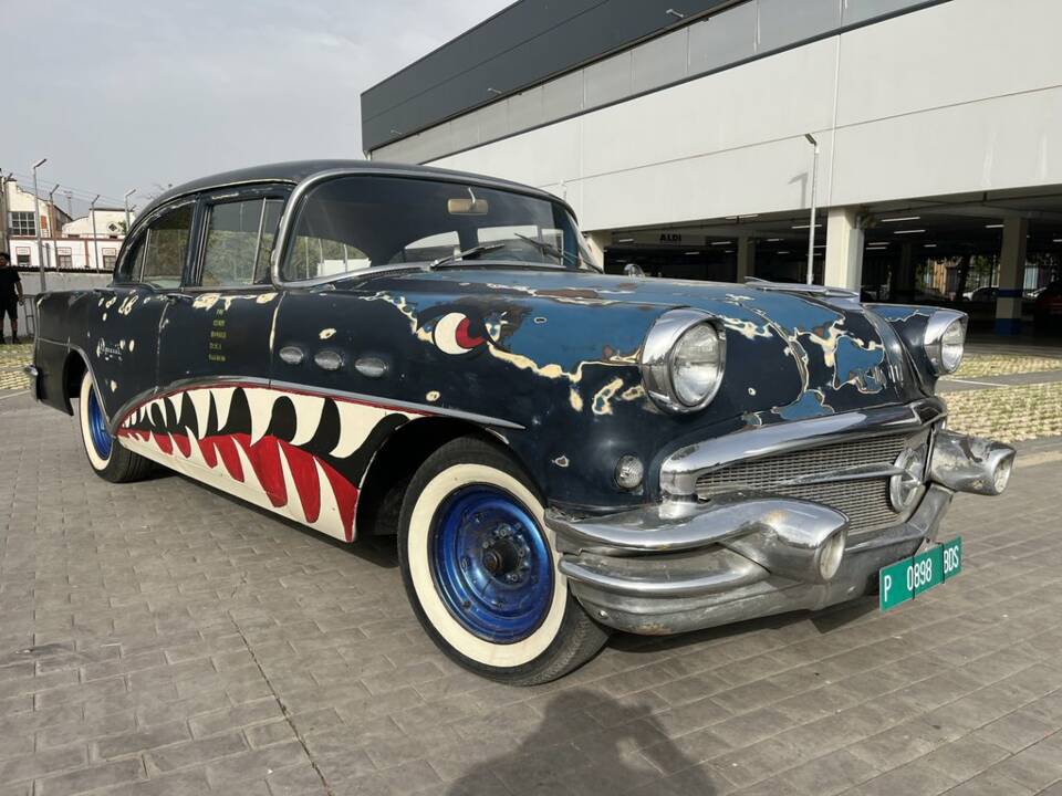 Image 5/8 of Buick 40 Special (1956)