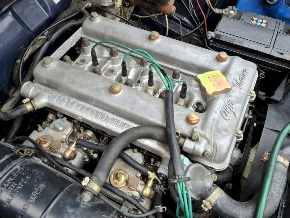 Imagen 61/67 de Alfa Romeo Giulia Nuova Super 1600 (1977)