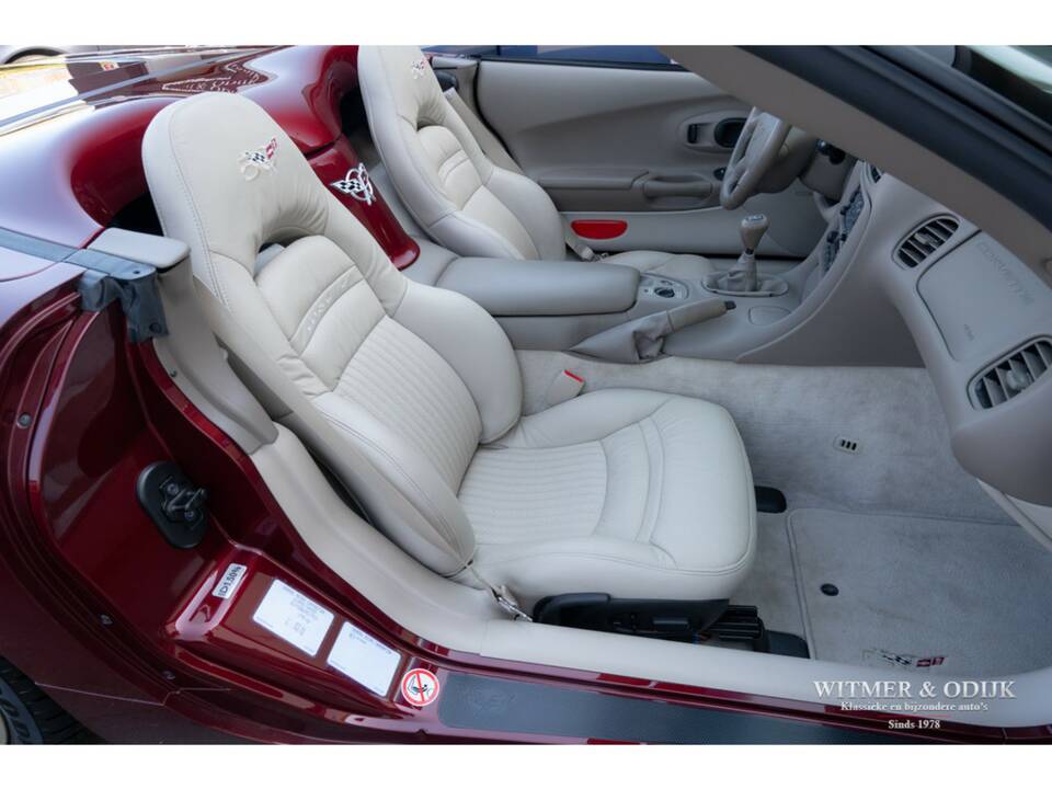 Immagine 9/39 di Chevrolet Corvette (2003)