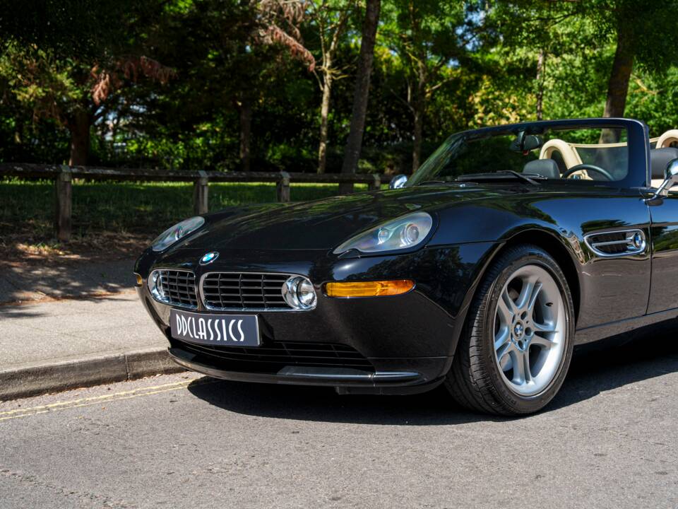 Image 11/30 of BMW Z8 (2003)