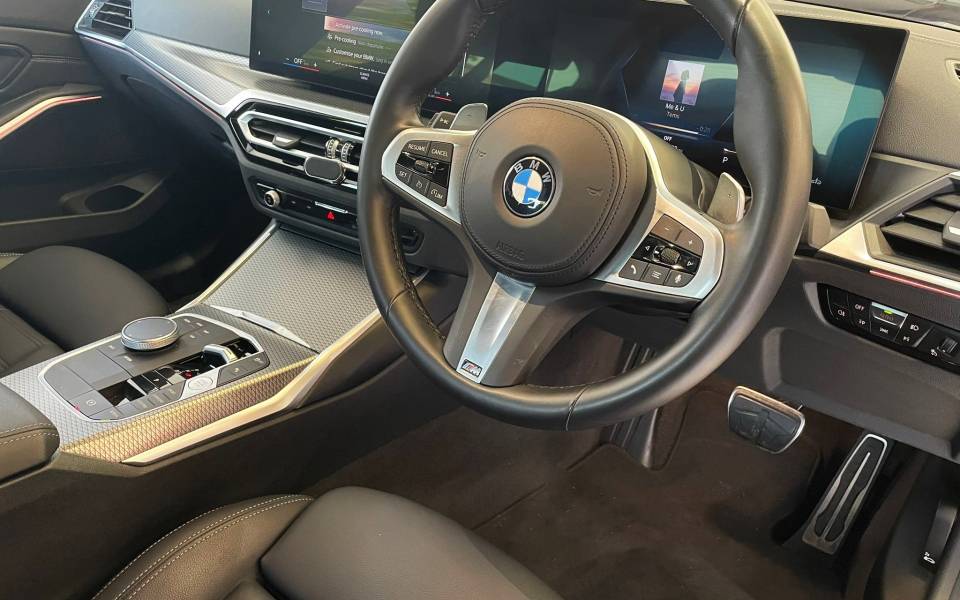 Bild 5/31 von BMW M3 Competition Touring xDrive (2022)