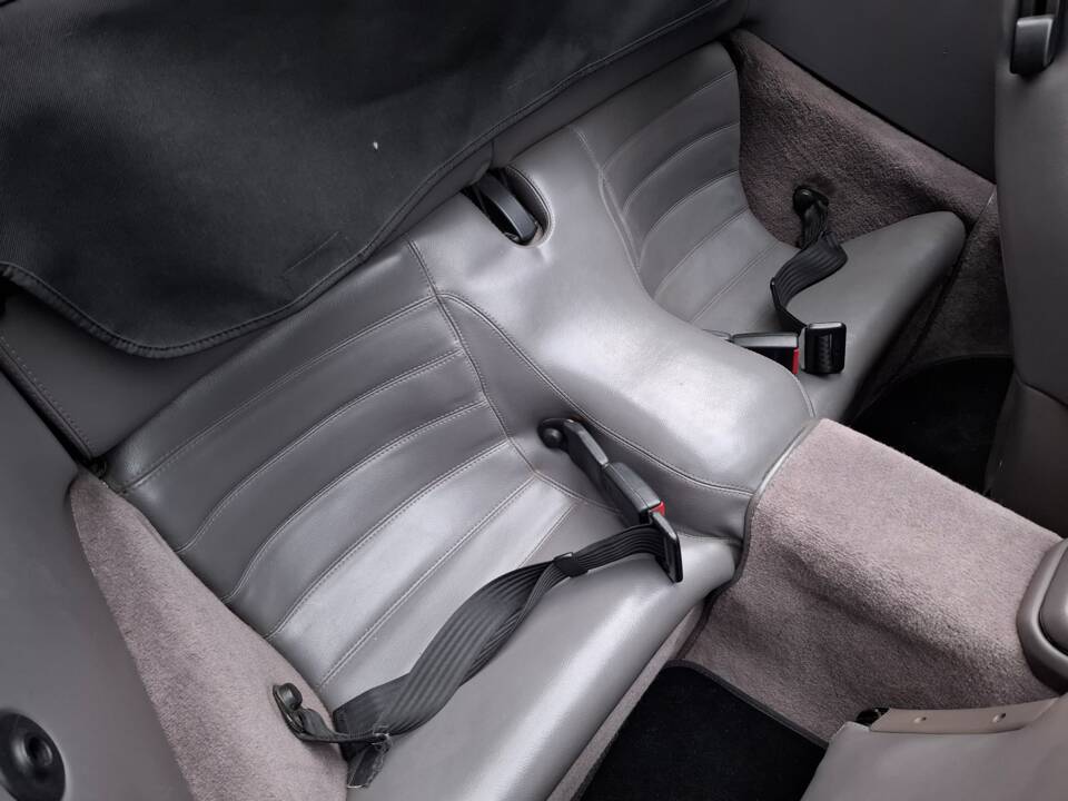 Bild 33/41 von Porsche 944 S2 (1991)