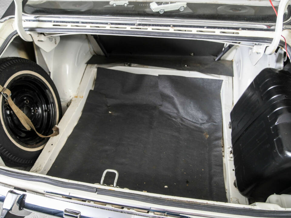 Image 43/50 of Opel Olympia 1700 S (1968)